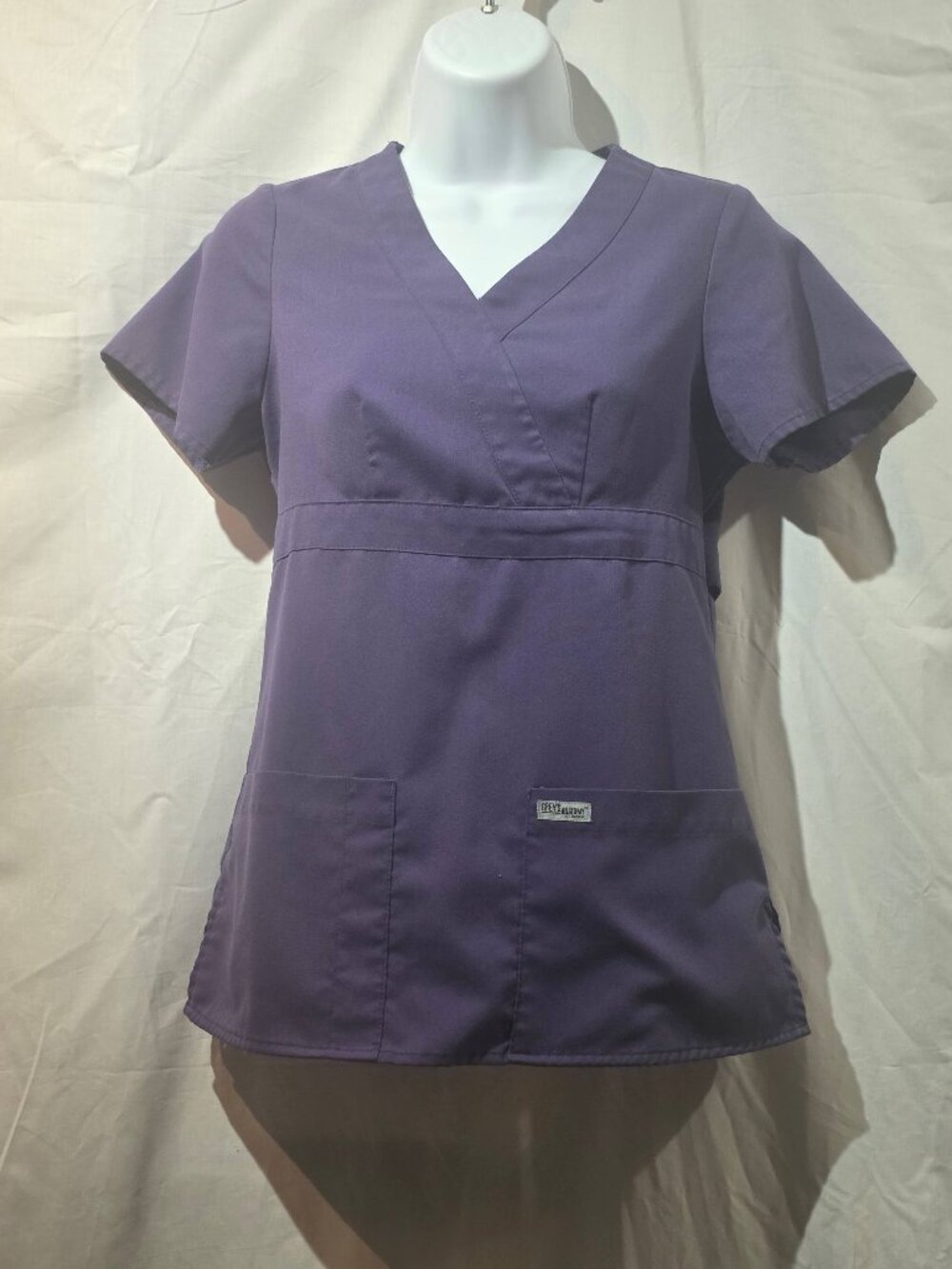 Grey’s Anatomy by Barco Scrub Top - Purple - Size XXS (Excellent Condition)